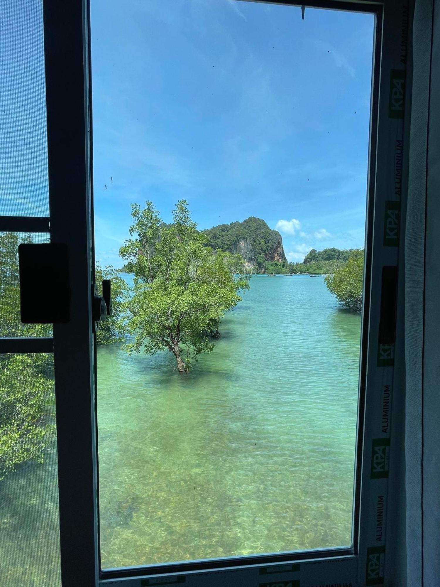 Social Quarters Blanco - Youth Hostel 18 To 35 Only Praia de Railay Exterior foto