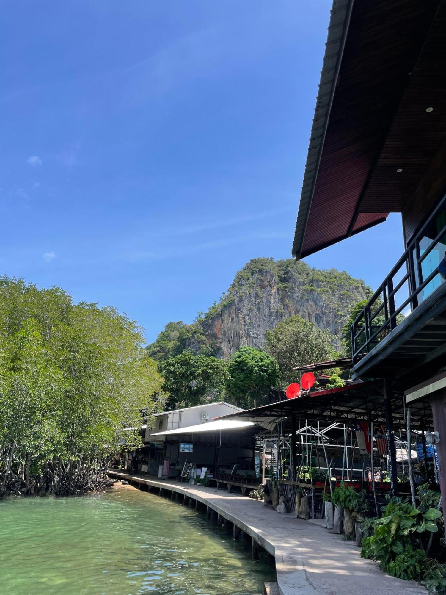 Social Quarters Blanco - Youth Hostel 18 To 35 Only Praia de Railay Exterior foto